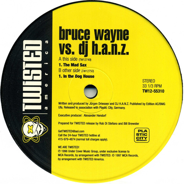 Bruce Wayne vs. H.A.N.Z.-1
