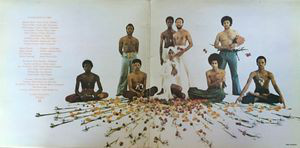 Earth, Wind & Fire-1