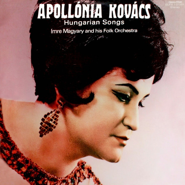 Apollónia Kovács-0