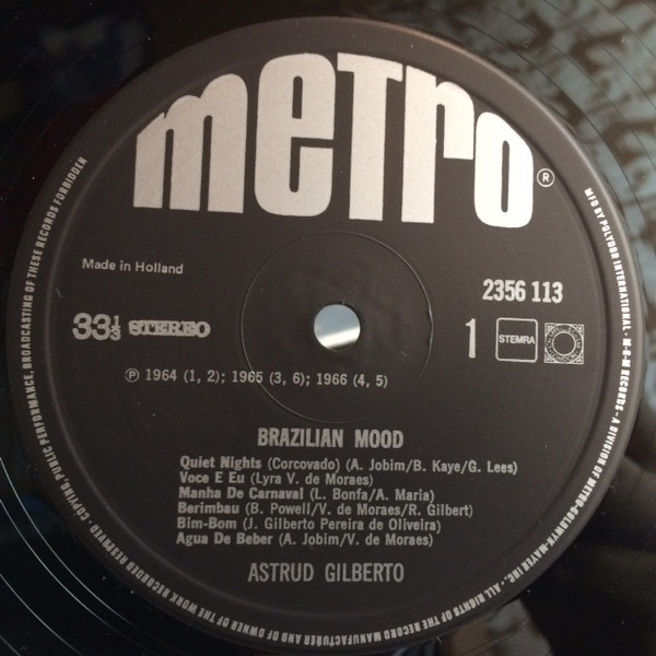 Astrud Gilberto-1