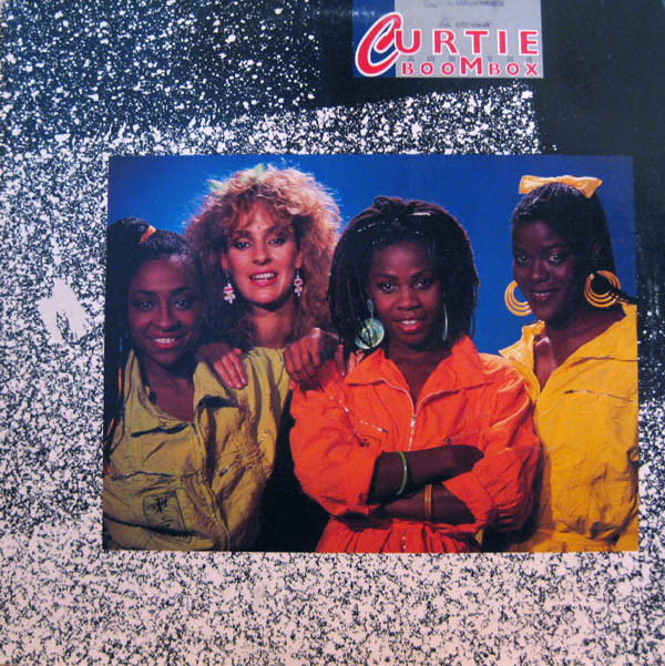 Curtie And The Boombox-0