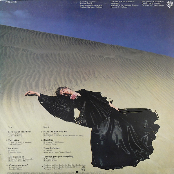 Maggie MacNeal-1
